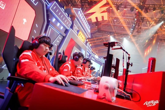 一支球队的 一支球队的